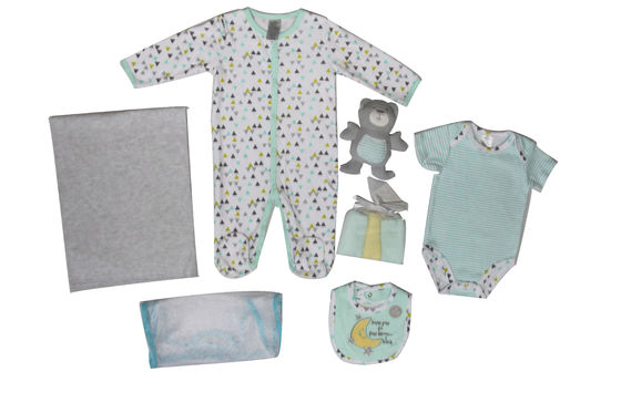 Summer Baby Clothes Gift Set 9 Piece Baby Gift Set With Green Triangle Pattern